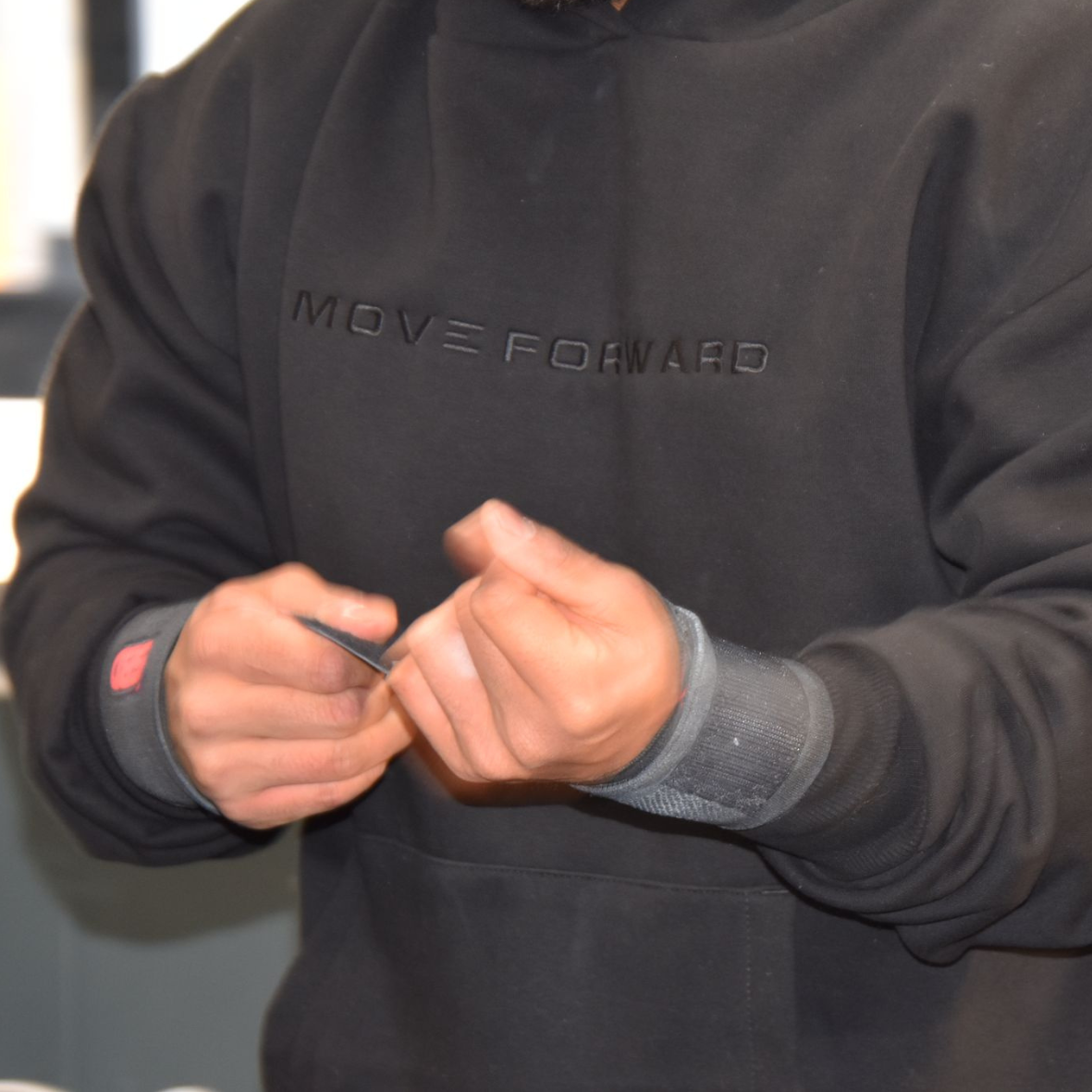 EVERYDAY Hoodie in Black